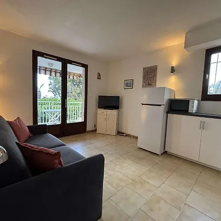Climatise Avec Parking Face A La - 2 Couchages - Fr-1-226b-233 Appartement
